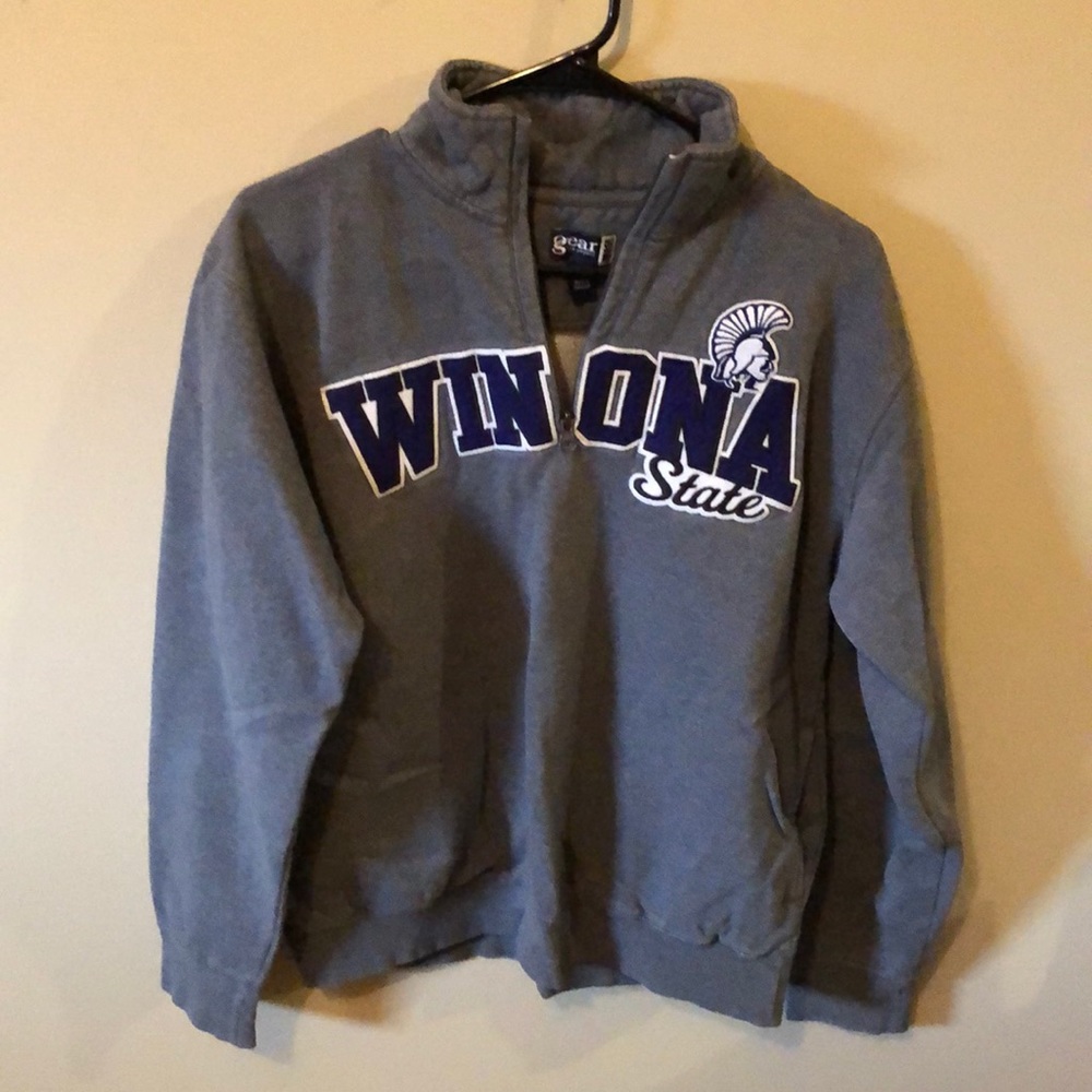 Crew neck quarter zip!